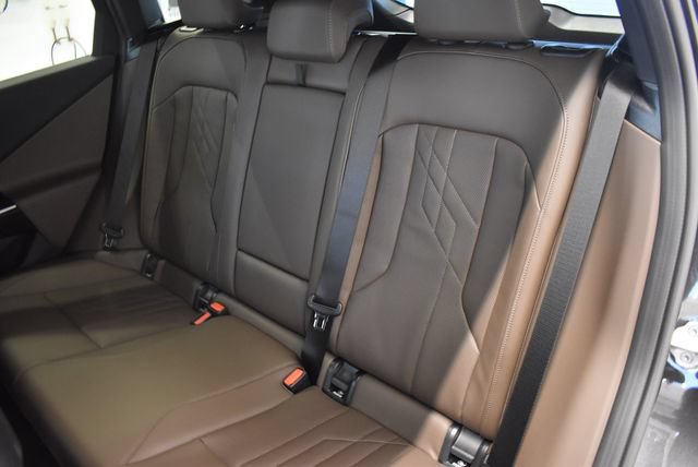 New 2026 BMW X3 xDrive30i w/ Premium Package AWD/4WD image 7