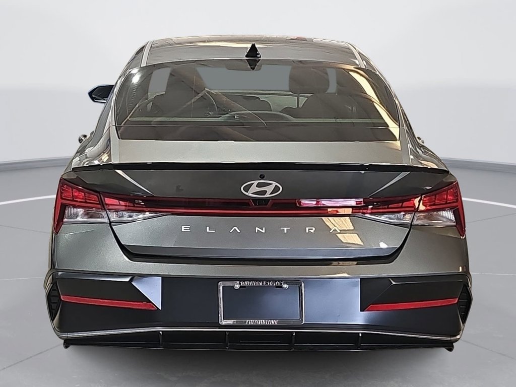 New 2026 Hyundai Elantra SEL Sport Premium FWD image 6