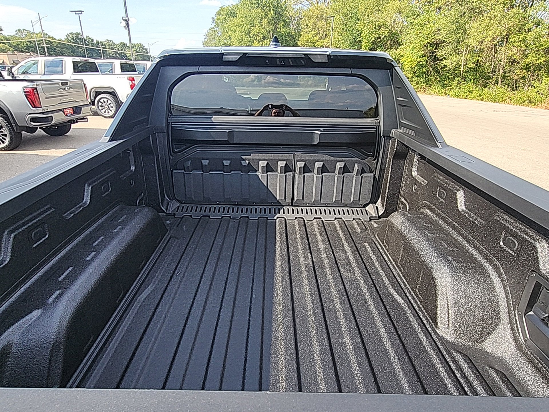 New 2026 Chevrolet Silverado EV Trail Boss w/ Premium Package image 8