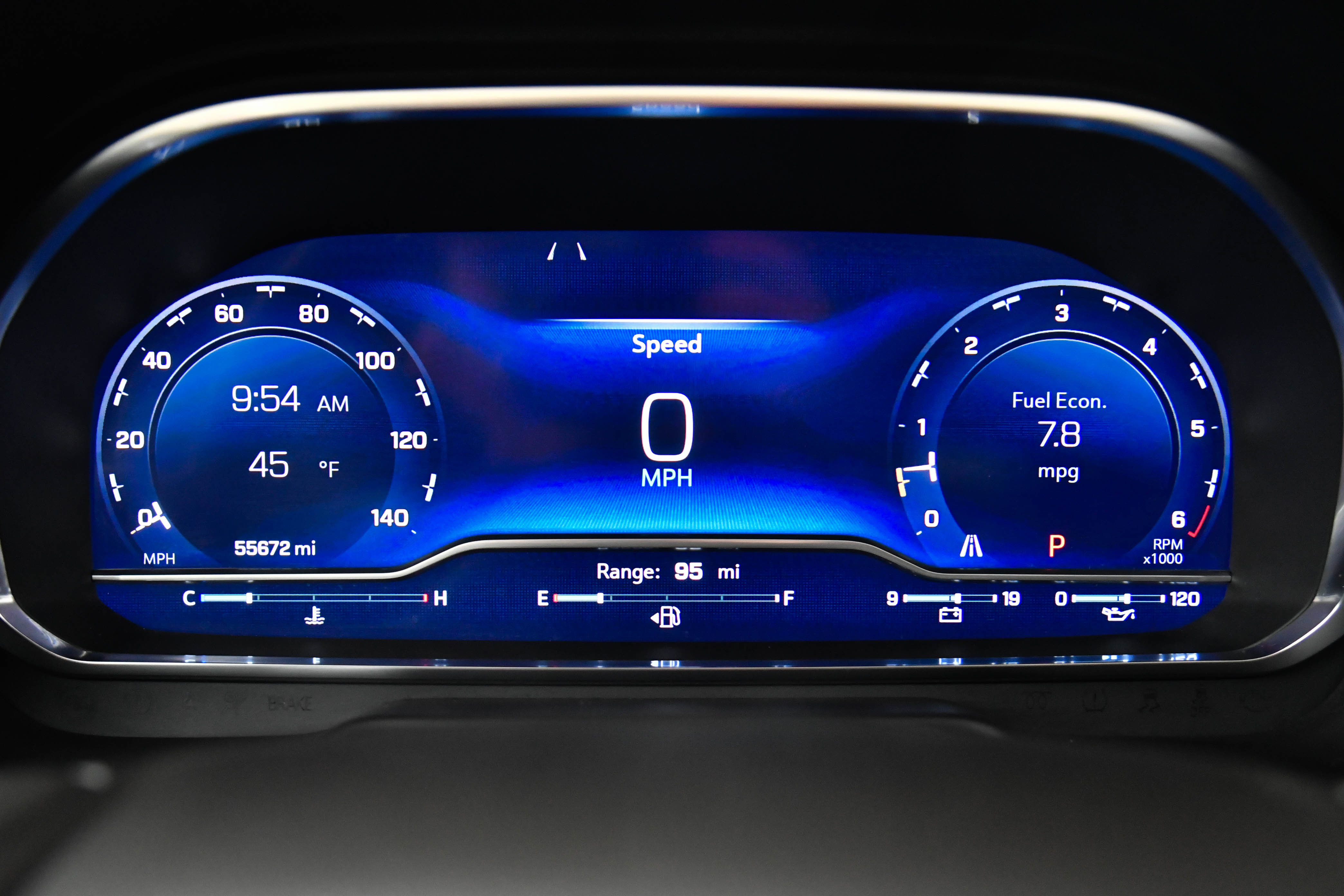 Used 2023 Chevrolet Suburban Premier image 32