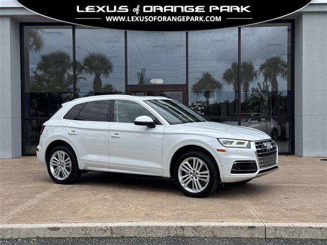 Used 2020 Audi Q5 Prestige w/ Prestige Package AWD/4WD image 1