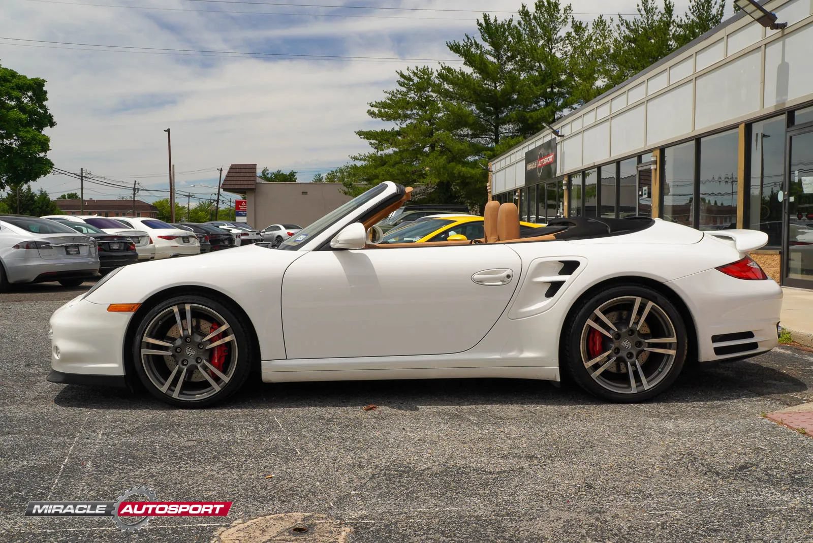 Used 2010 Porsche 911 Turbo AWD/4WD image 4
