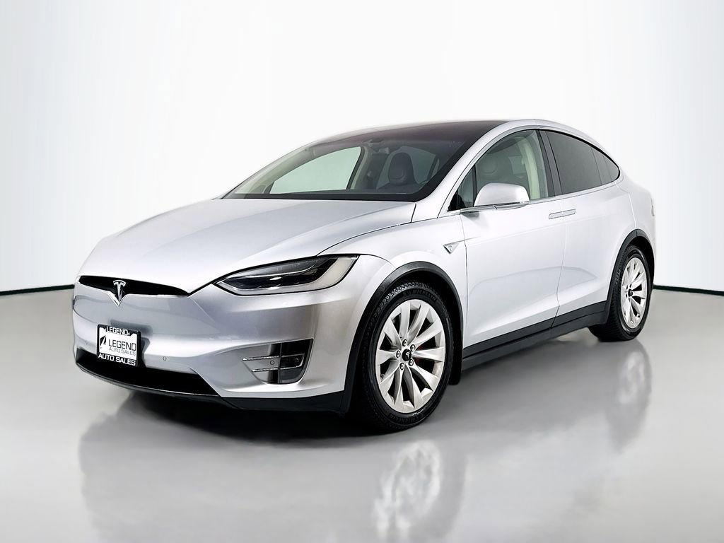 Used 2016 Tesla Model X P90D image 1