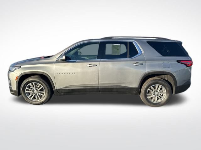 Used 2023 Chevrolet Traverse LT image 3