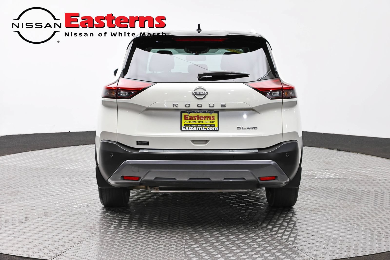 Used 2023 Nissan Rogue SL w/ SL Premium Package AWD/4WD image 6