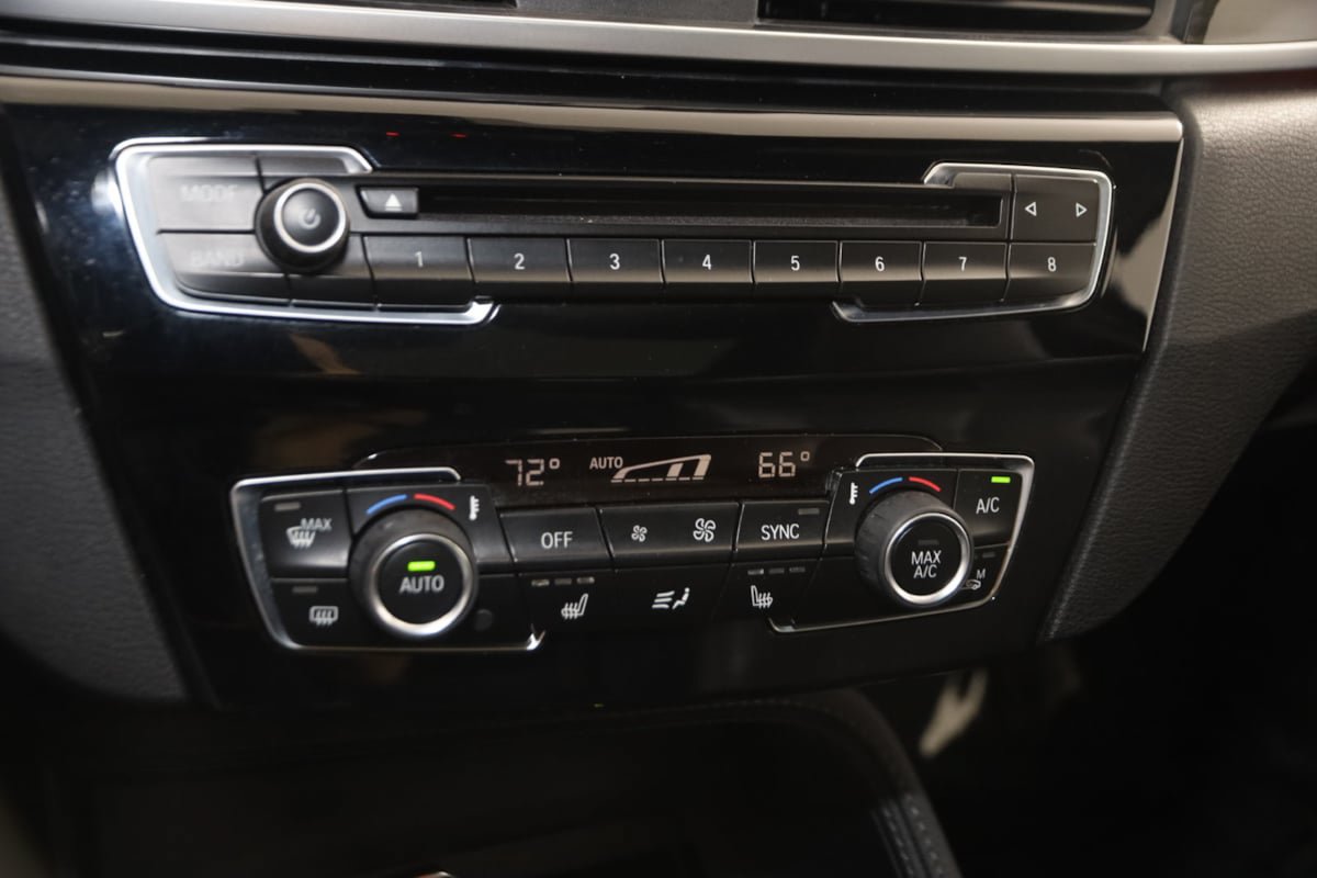 Used 2017 BMW X1 xDrive28i AWD/4WD image 22