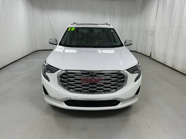 Used 2018 GMC Terrain Denali w/ Advanced Safety Package AWD/4WD image 3