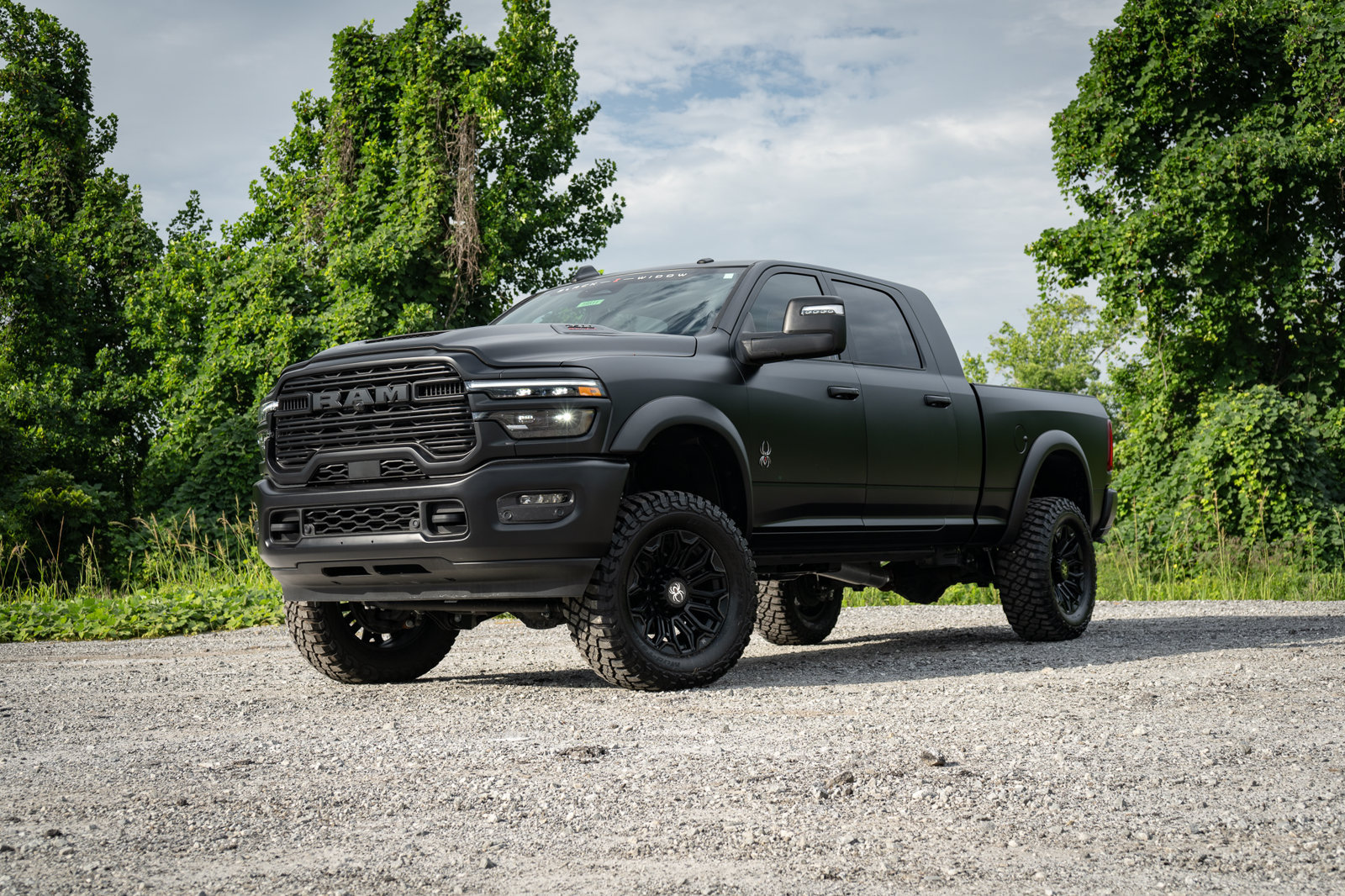 New 2026 RAM 2500 Laramie w/ Night Edition AWD/4WD image 2