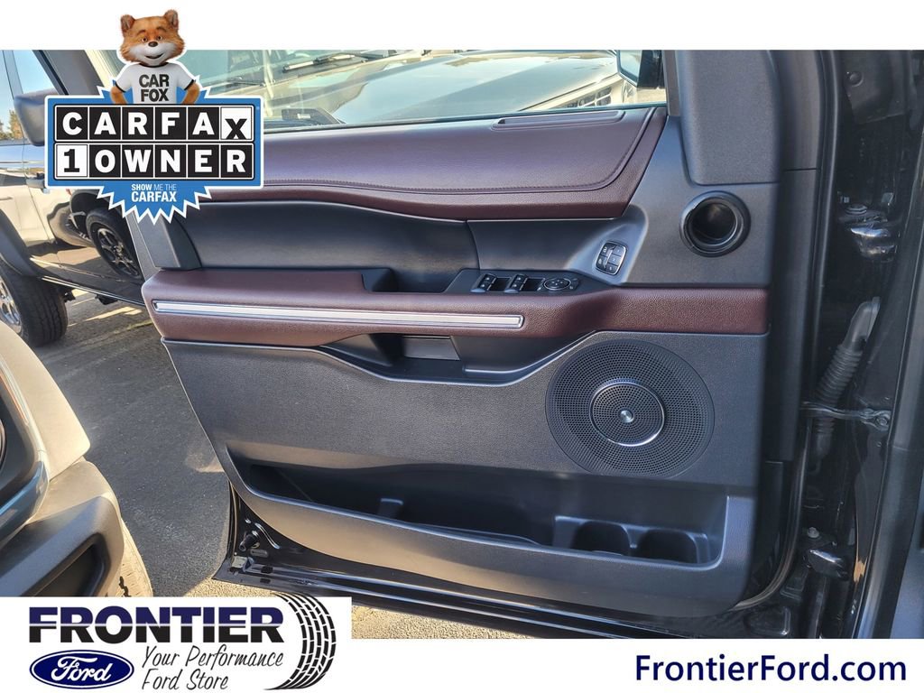 Used 2024 Ford Expedition Max Limited image 15