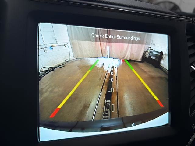 Used 2023 Jeep Cherokee Altitude Lux AWD/4WD image 17