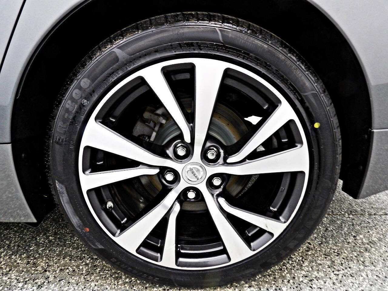 Used 2017 Nissan Maxima 3.5 S image 19