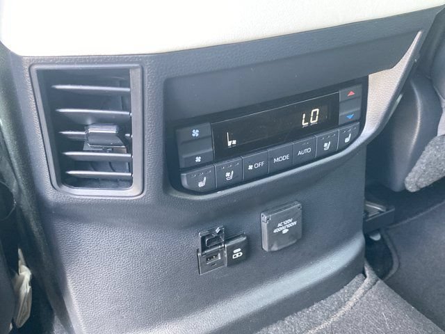 Used 2024 Toyota Sequoia Capstone AWD/4WD image 14