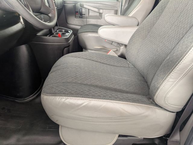 Used 2024 Chevrolet Express 2500 w/ Driver Convenience Package RWD image 13