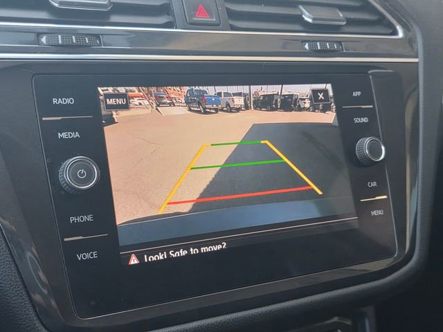 Used 2018 Volkswagen Tiguan SE FWD image 19