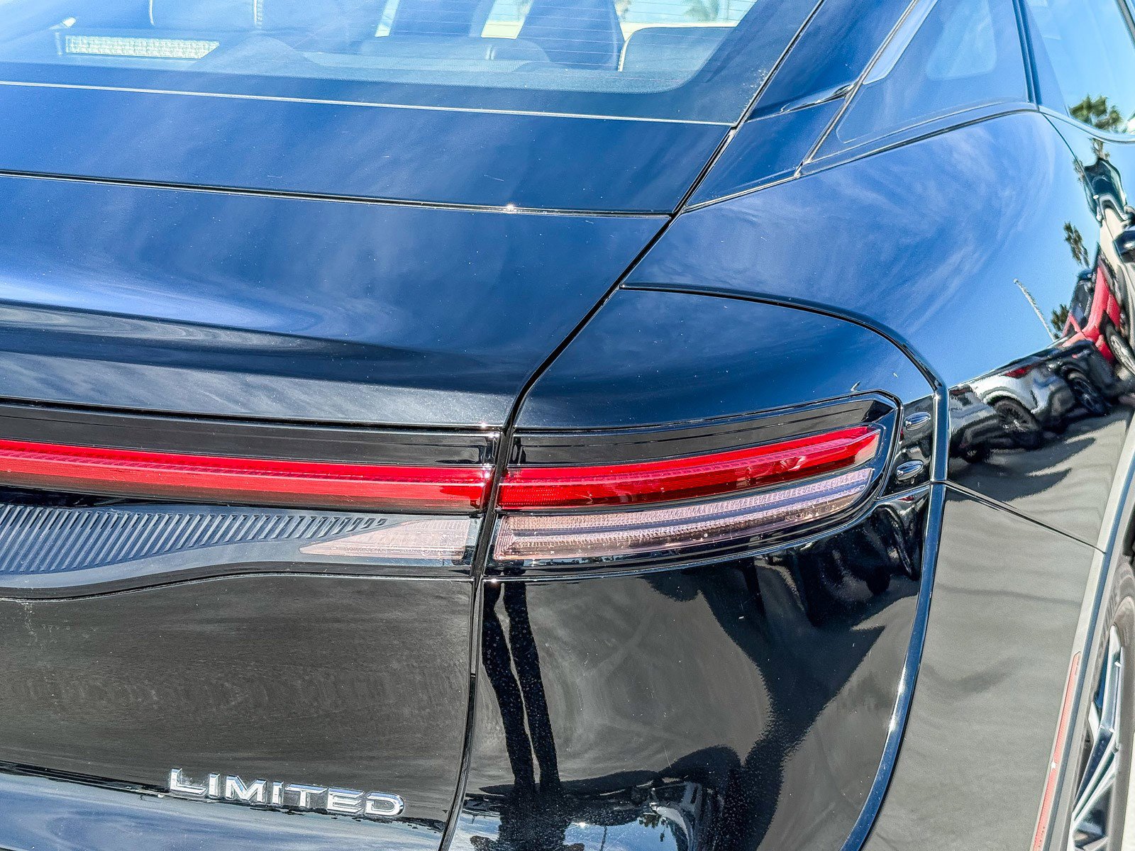 Used 2024 Toyota Crown Limited image 8