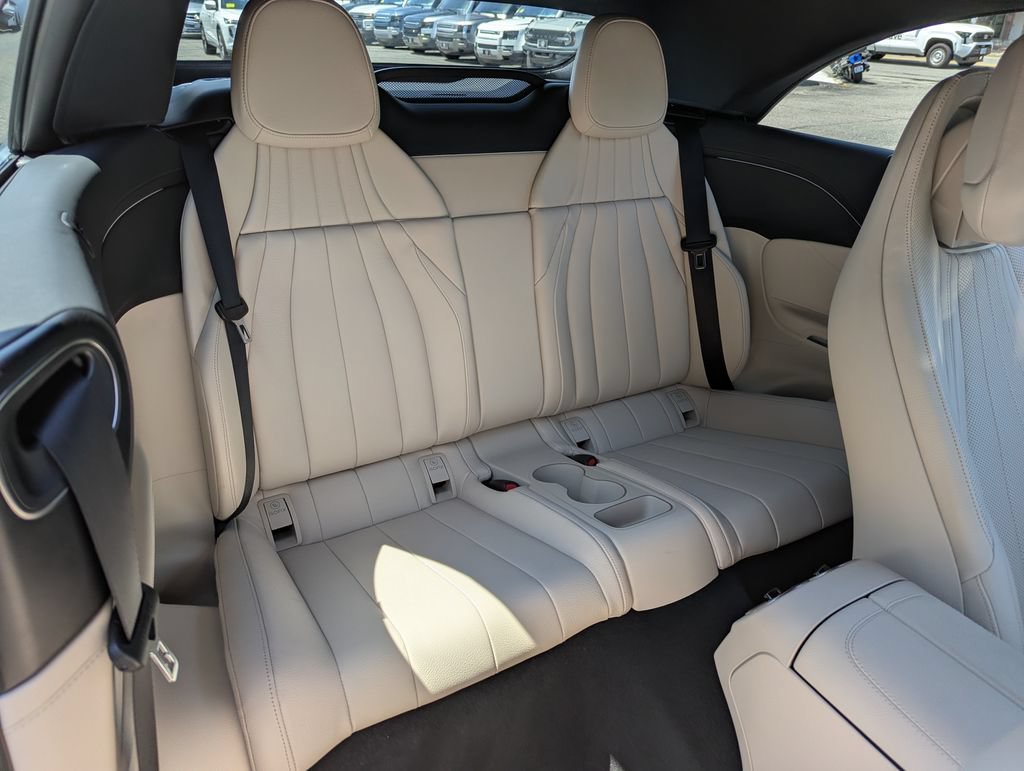 Used 2026 Mercedes-Benz CLE 450 4MATIC Cabriolet image 39