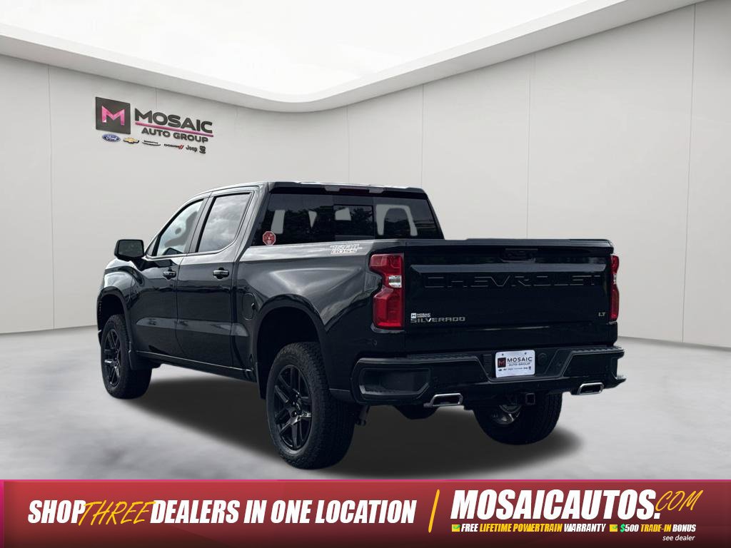 Used 2026 Chevrolet Silverado 1500 LT Trail Boss w/ LT Trail Boss Premium Package AWD/4WD image 5