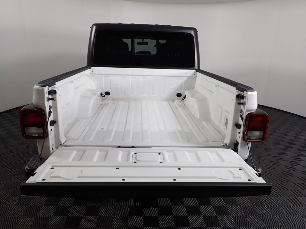 Used 2020 Jeep Gladiator Sport w/ Quick Order Package 24S AWD/4WD image 16