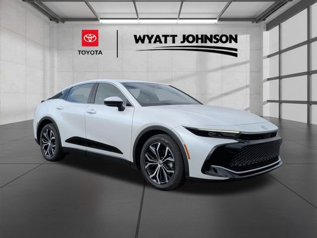 Certified 2023 Toyota Crown XLE image 7