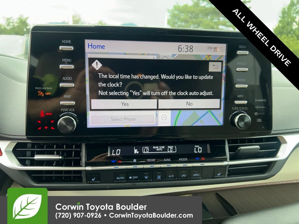 Used 2023 Toyota Sienna XLE w/ XLE Plus Package AWD/4WD image 29