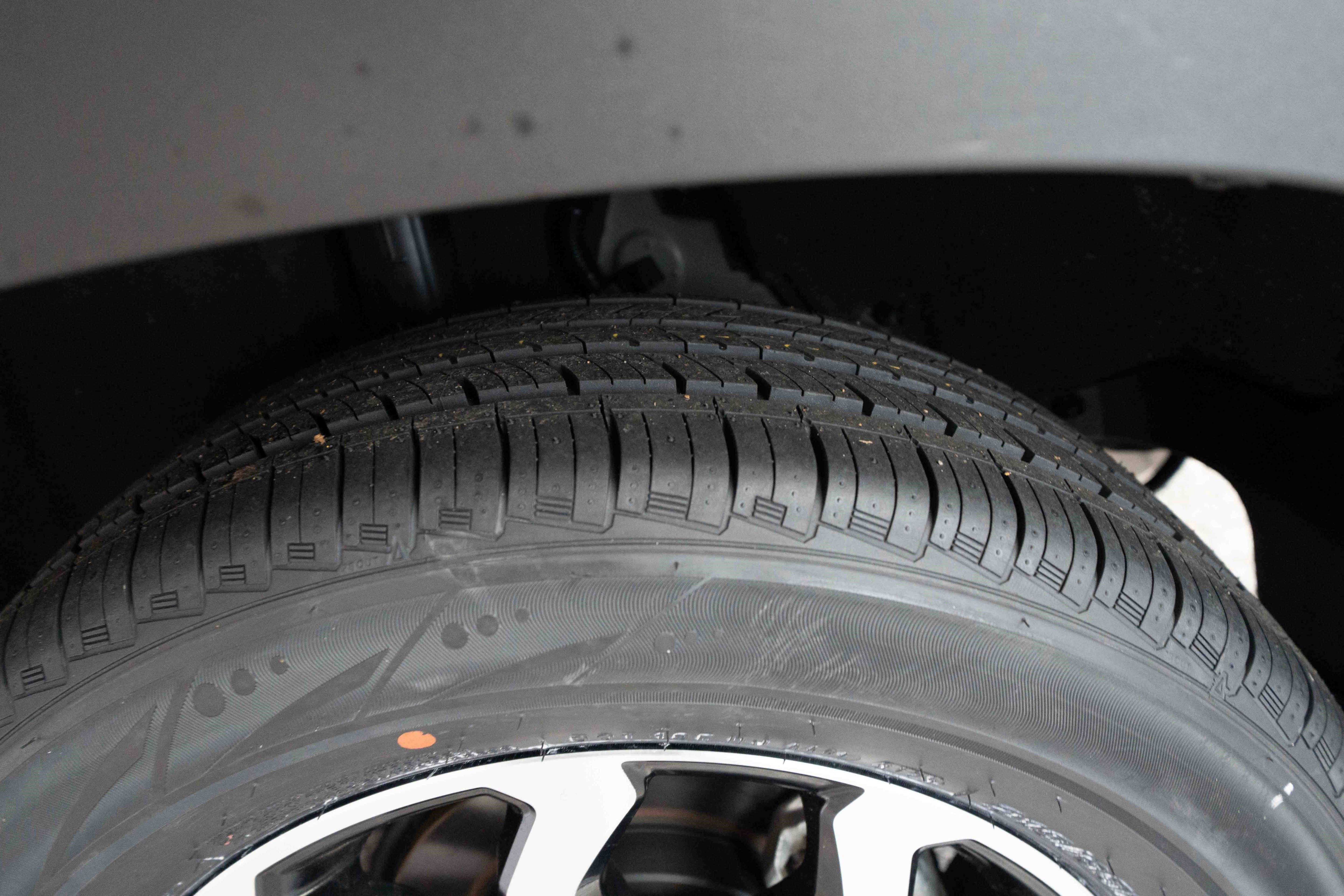 Used 2023 Toyota Corolla Cross SE image 30