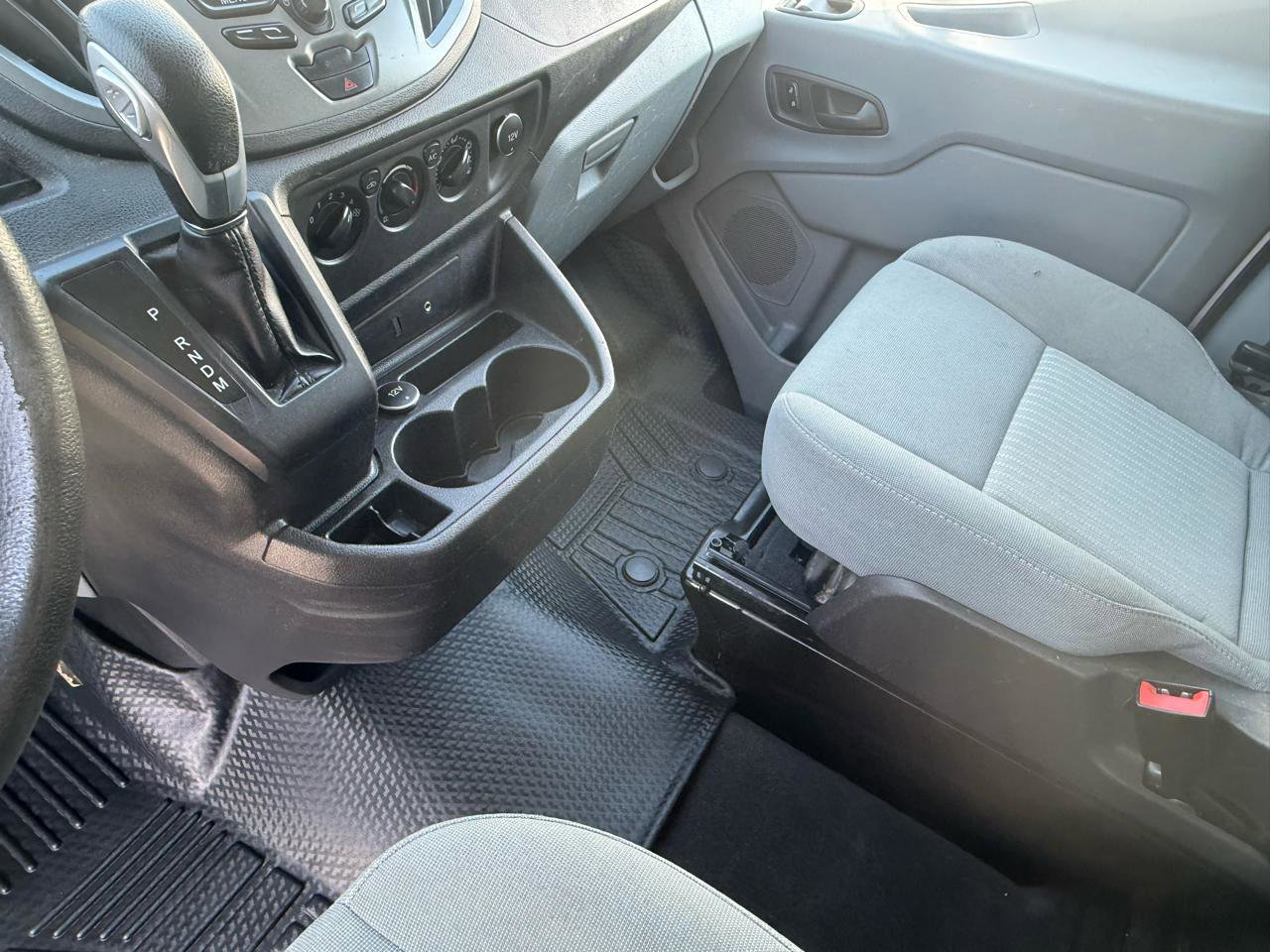 Used 2016 Ford Transit 150 130 Low Roof image 21