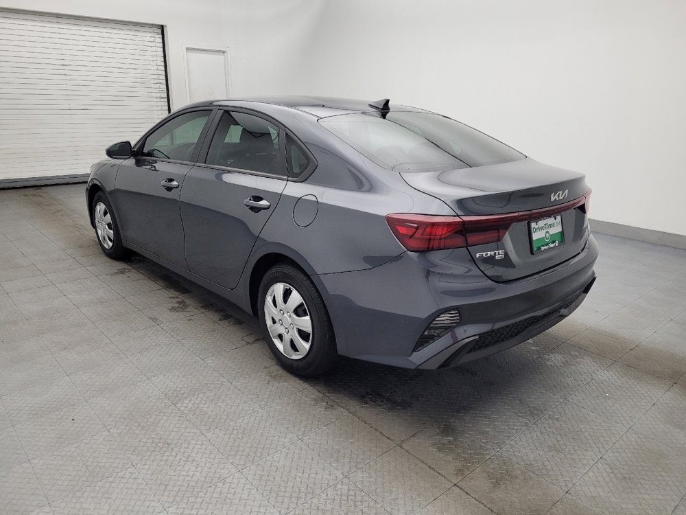 Used 2024 Kia Forte LX image 3