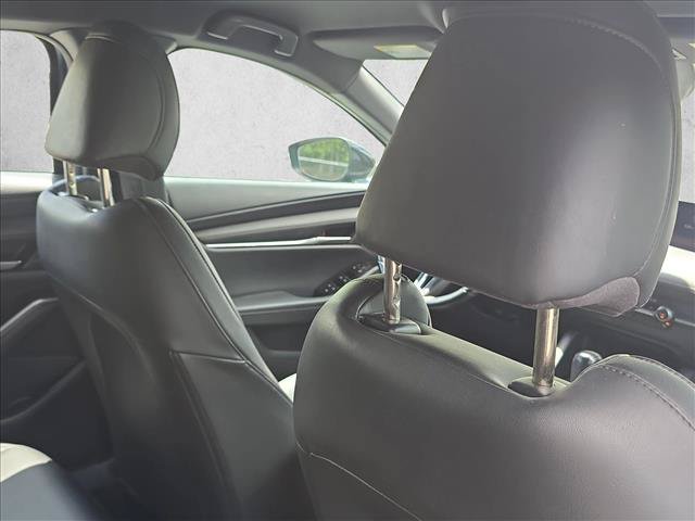 Used 2024 MAZDA MAZDA3 s FWD image 24