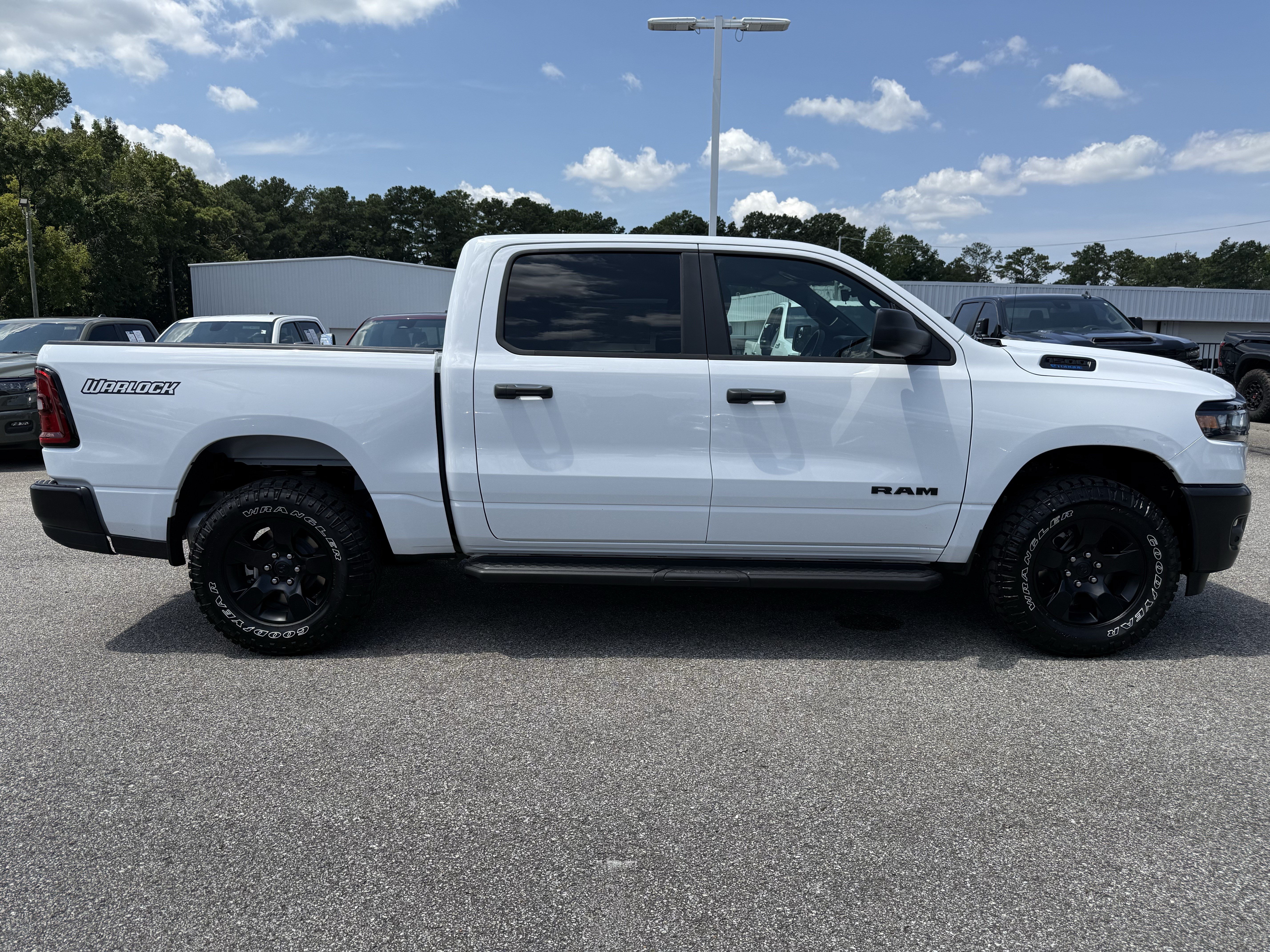 New 2026 RAM 1500 Warlock AWD/4WD image 11