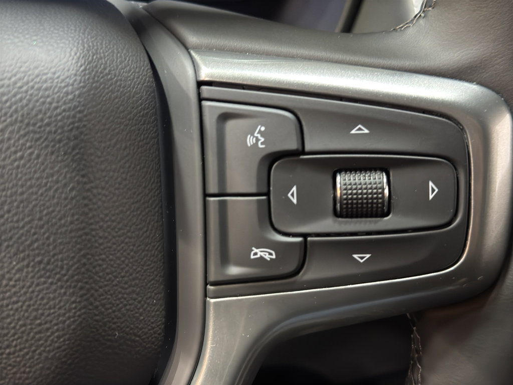 Used 2024 Chevrolet Tahoe Z71 image 27