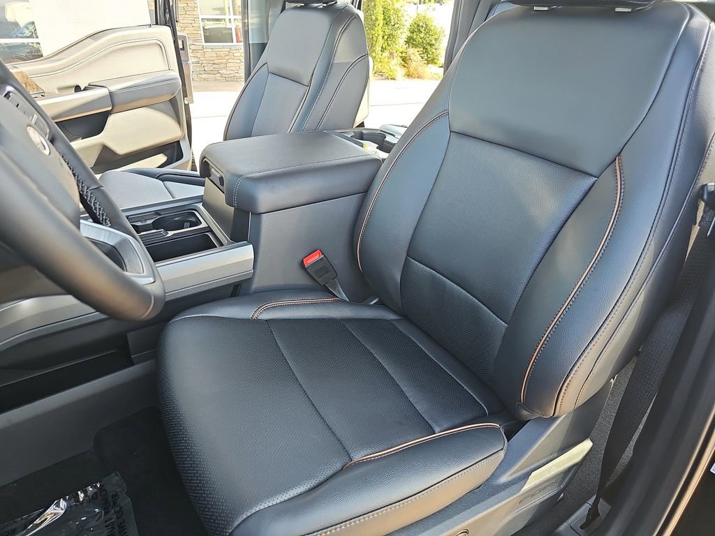 New 2026 Ford F250 Lariat w/ Black Appearance Package image 14