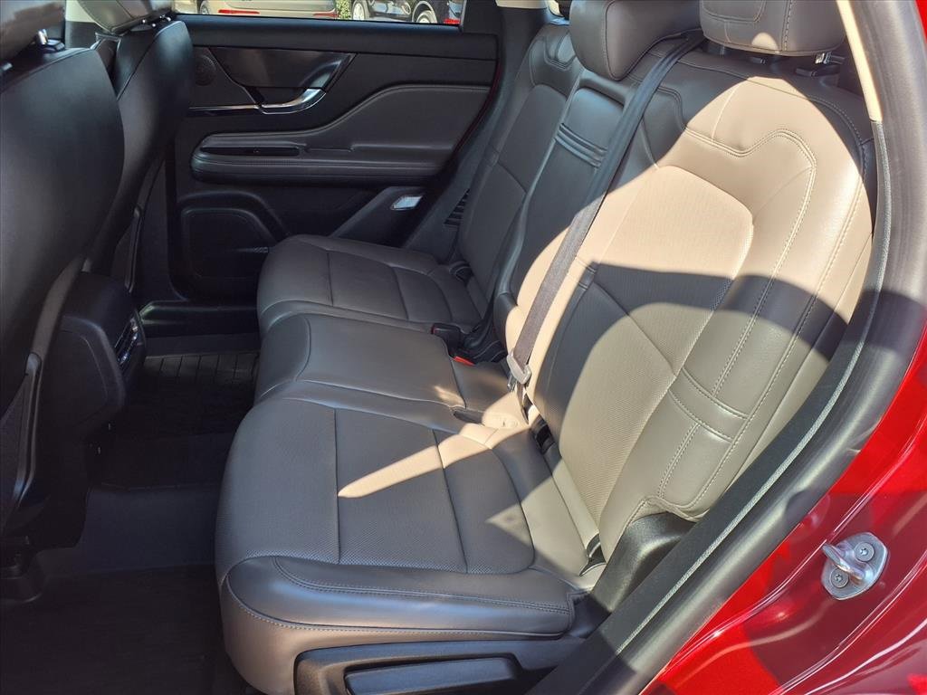 Certified 2023 Lincoln Corsair Reserve w/ Jet Appearance Package image 24