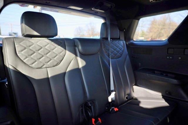 Used 2022 Hyundai Palisade Calligraphy image 35