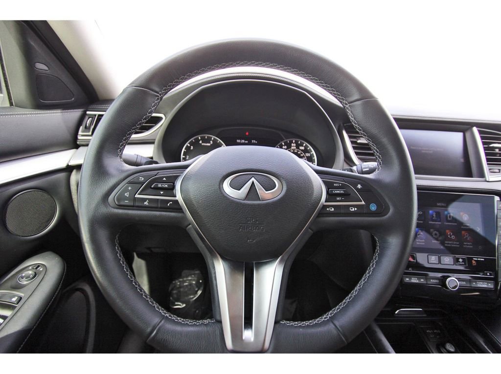 Used 2021 INFINITI QX50 Luxe image 9