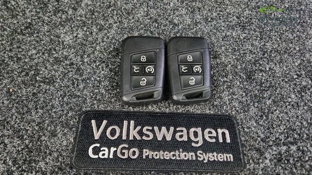 Used 2025 Volkswagen Taos SE AWD/4WD image 60