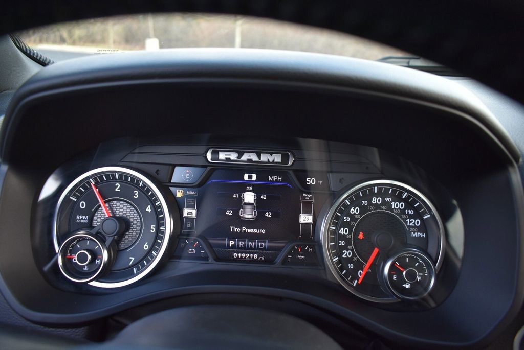 Used 2023 RAM 1500 Big Horn image 13