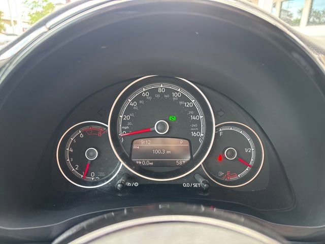 Used 2018 Volkswagen Beetle 2.0T S FWD image 22
