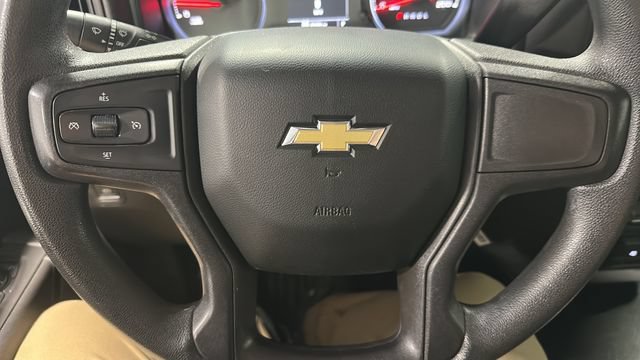 Used 2021 Chevrolet Silverado 2500 W/T w/ WT Convenience Package AWD/4WD image 11