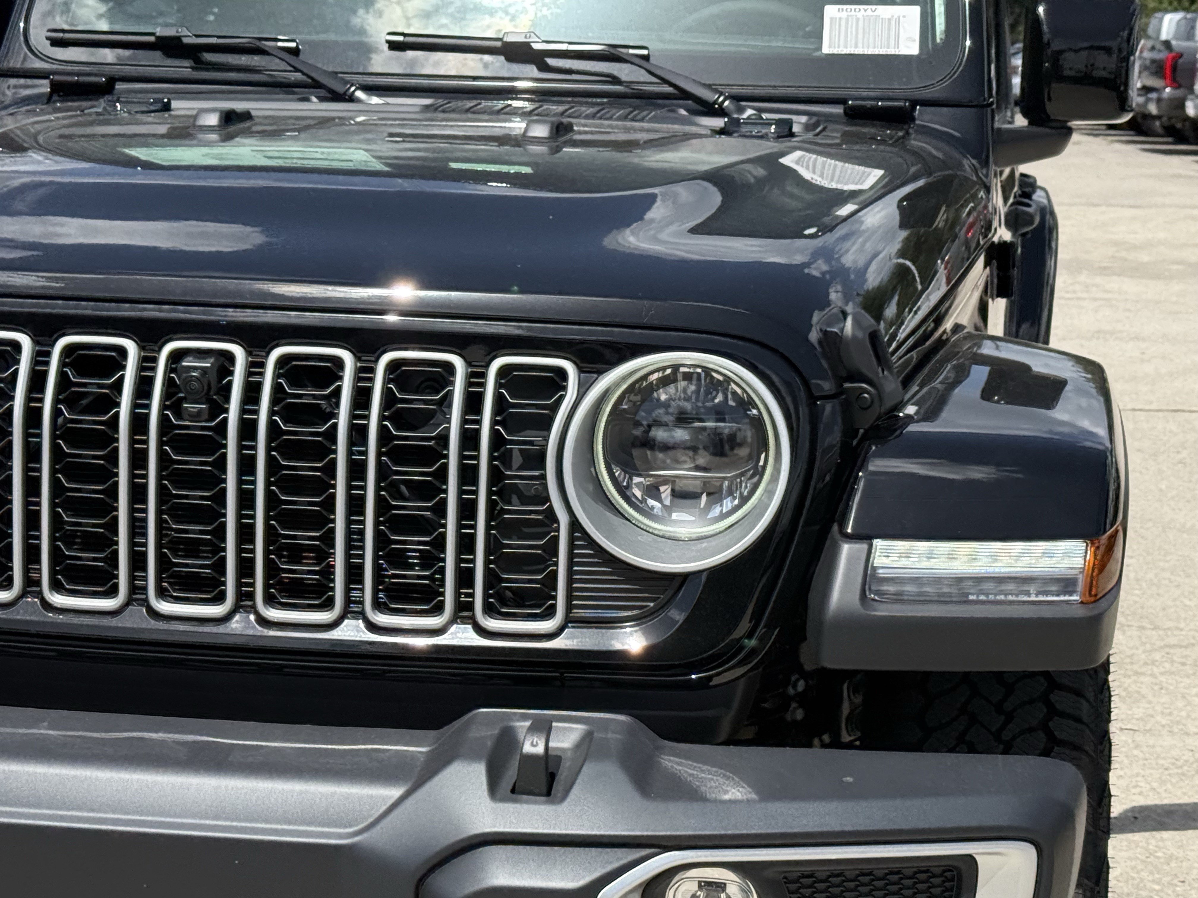 New 2026 Jeep Wrangler Unlimited Sahara AWD/4WD image 8
