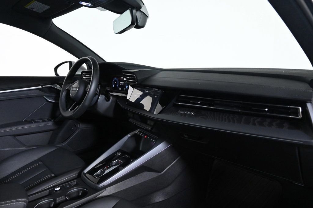Used 2025 Audi A3 2.0T Premium w/ Convenience Package AWD/4WD image 15