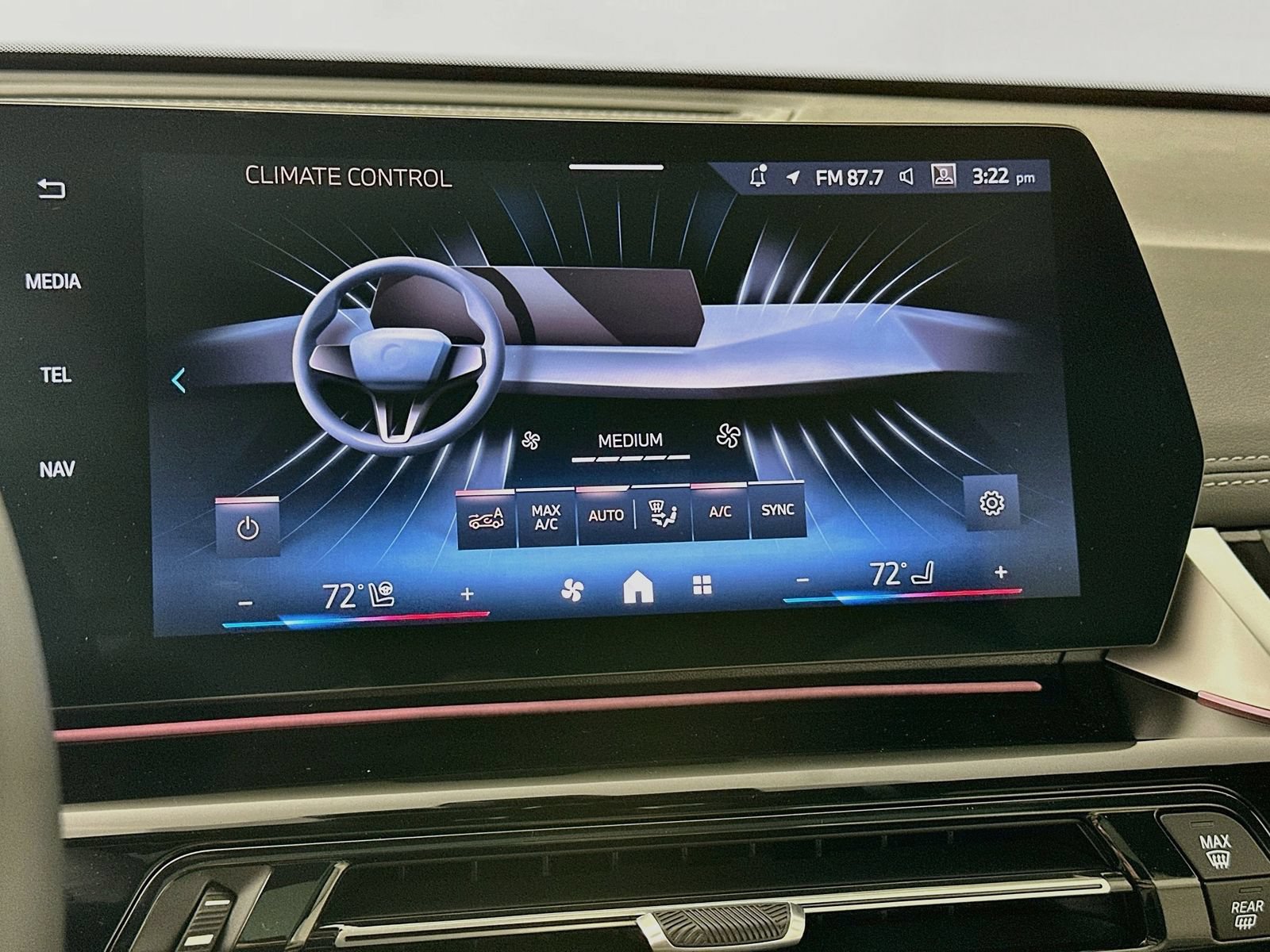 New 2027 BMW X1 xDrive28i AWD/4WD image 26