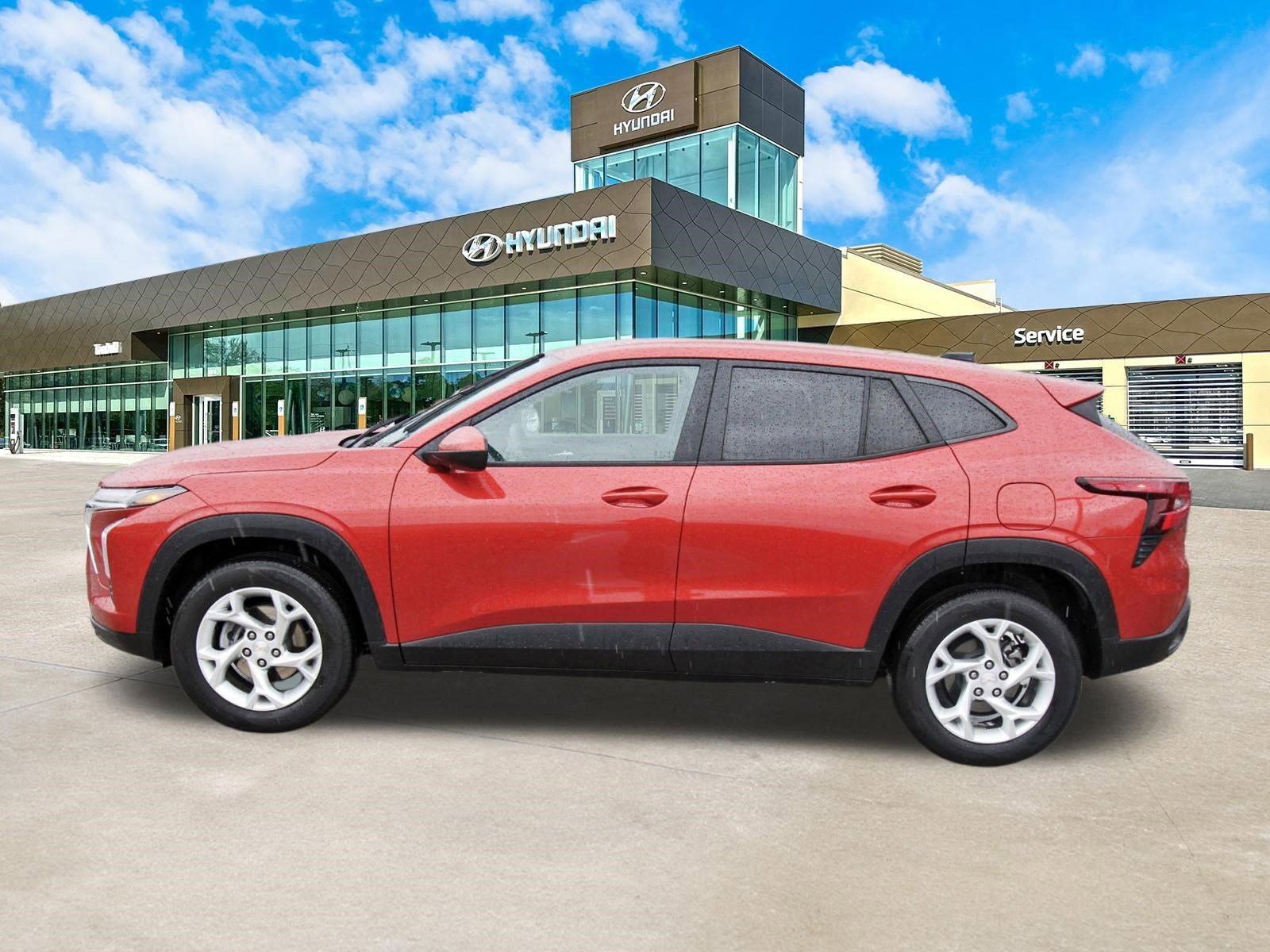 Used 2024 Chevrolet Trax LS w/ LS Convenience Package FWD image 9