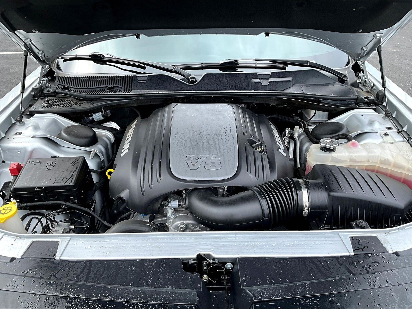 Used 2022 Dodge Challenger R/T w/ Blacktop Package RWD image 28