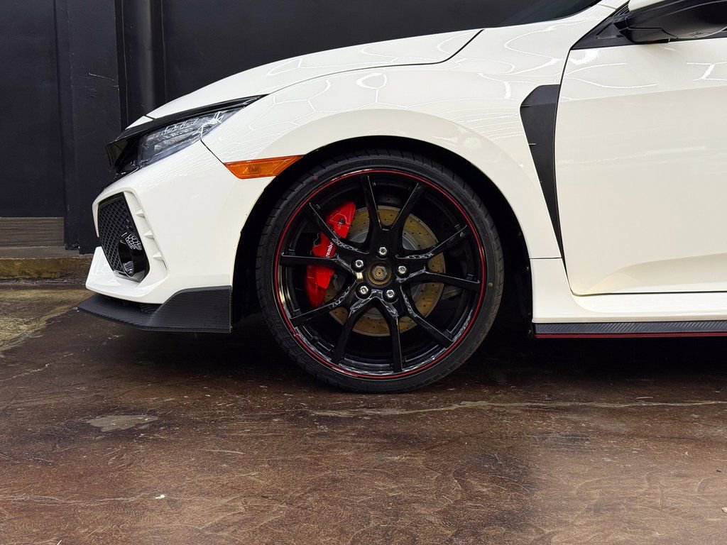 Used 2019 Honda Civic Type R image 4