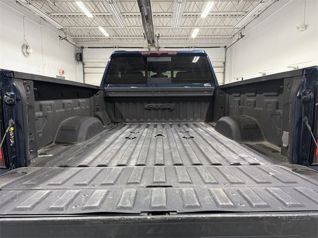 Used 2022 GMC Sierra 3500 AT4 w/ AT4 Preferred Package image 15