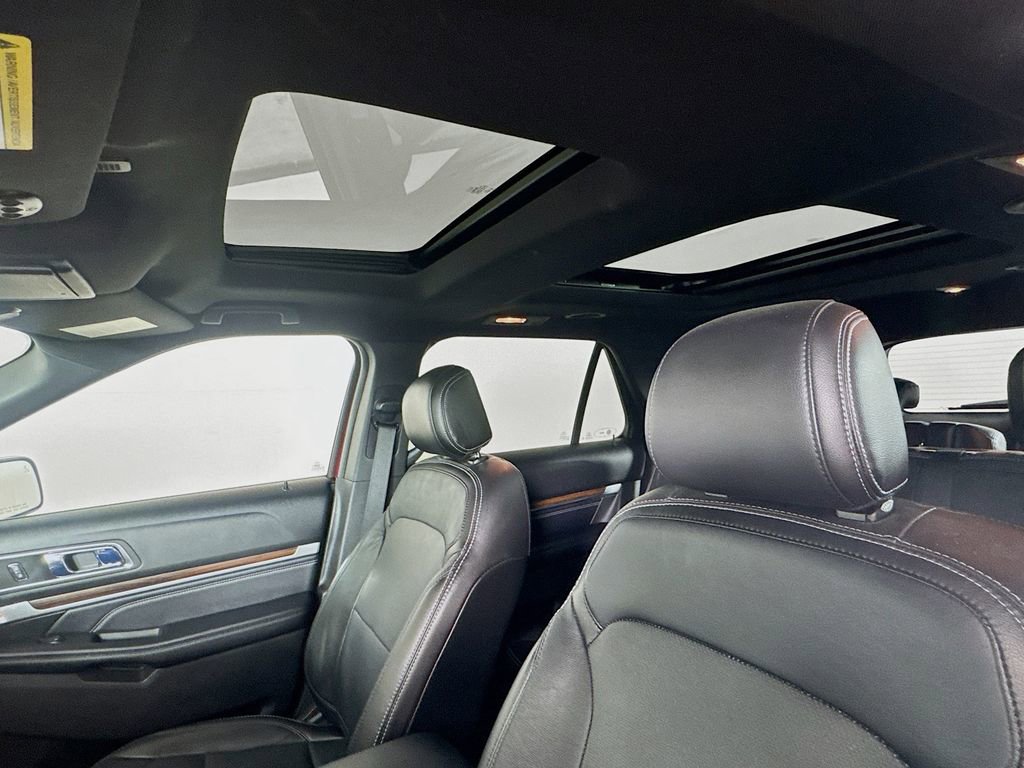 Used 2017 Ford Explorer Limited w/ Equipment Group 301A image 22