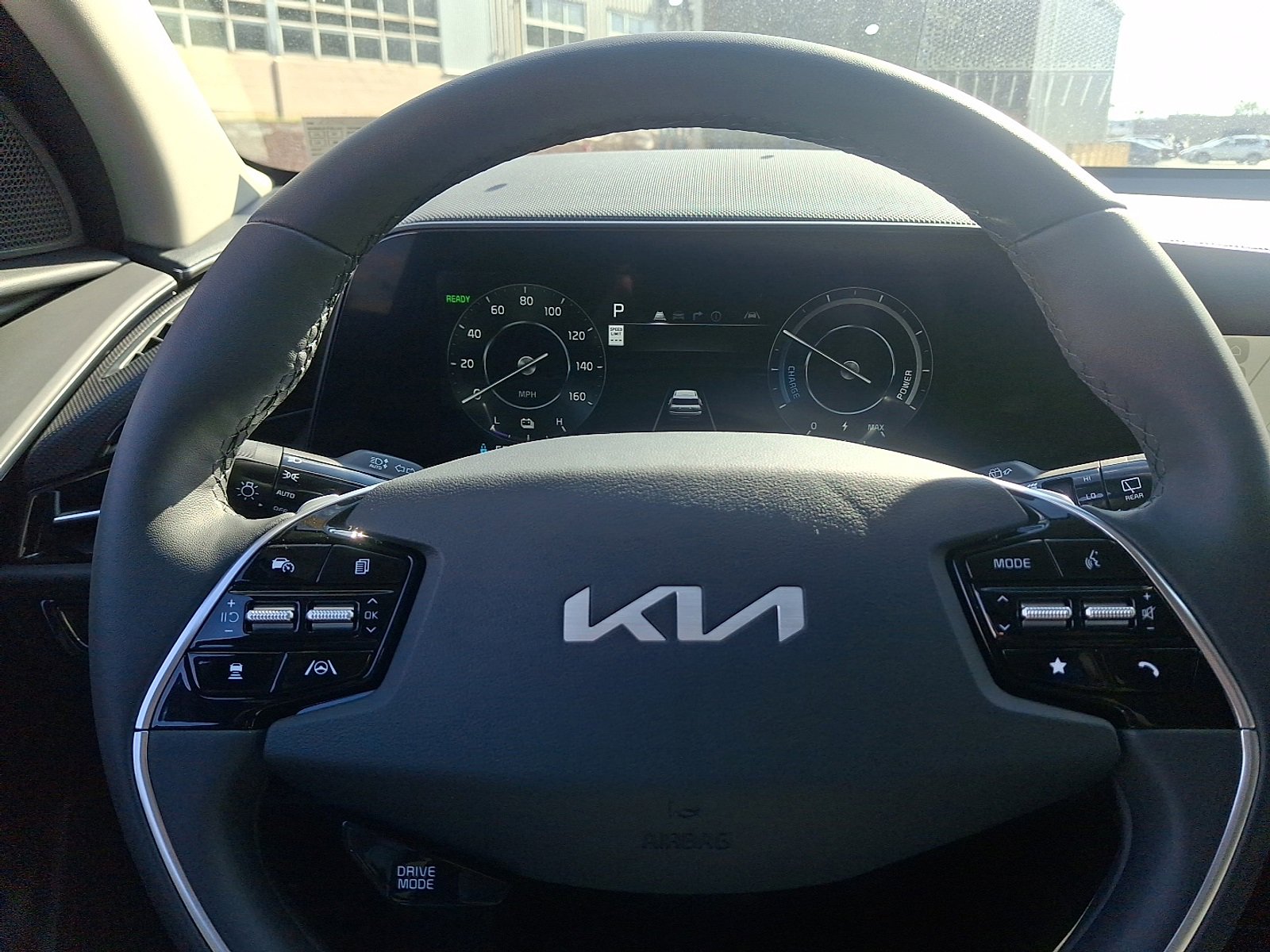 New 2025 Kia Niro Wind image 18