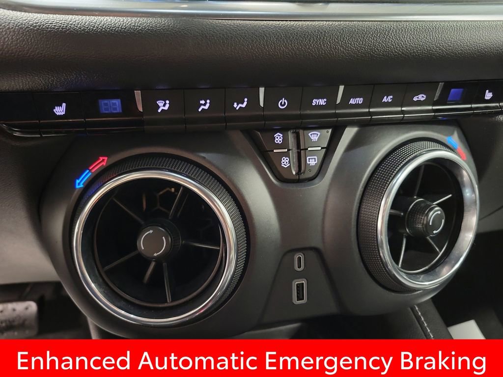 Used 2023 Chevrolet Blazer LT w/ Convenience Package image 15