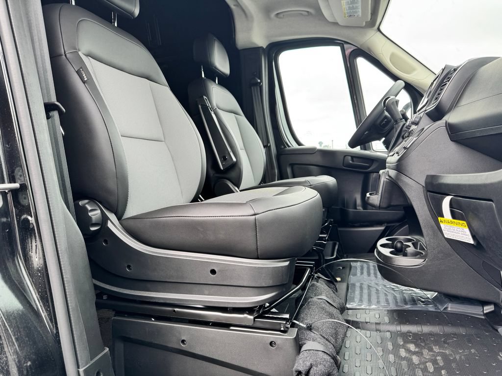 New 2026 RAM ProMaster 2500 w/ Quick Order Package 22G SLT FWD image 10