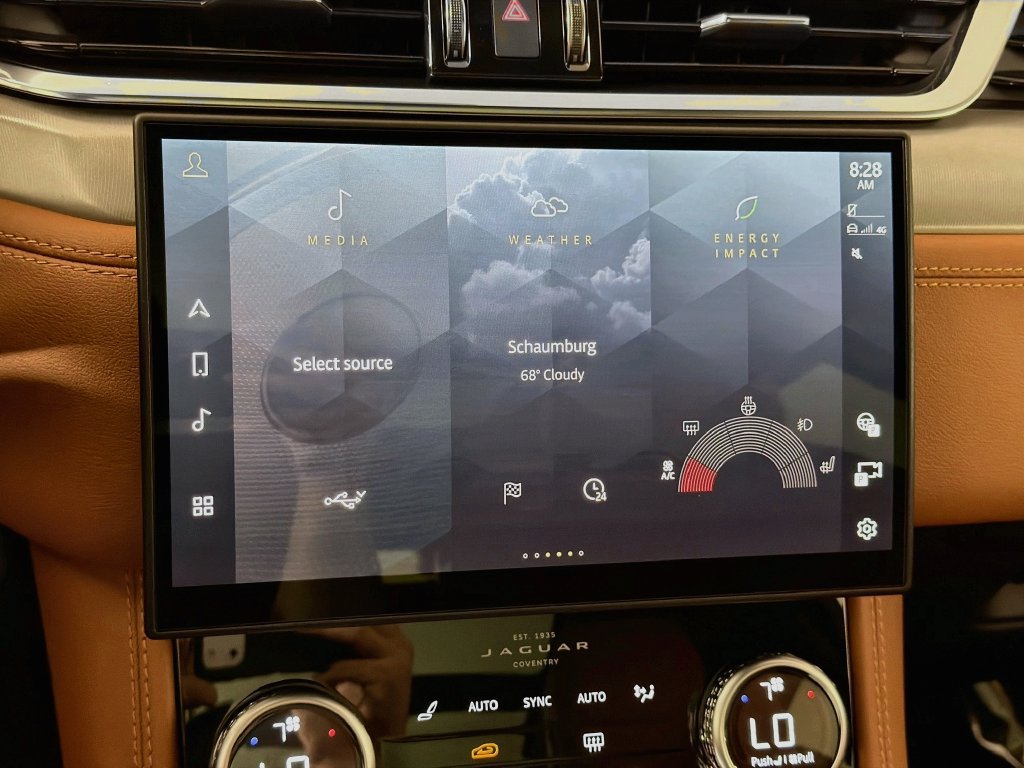 Used 2026 Jaguar F-PACE R-Dynamic S AWD/4WD image 15